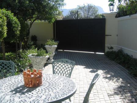 Navona Constantia Guest Cottage Cape Town Eksteriør bilde